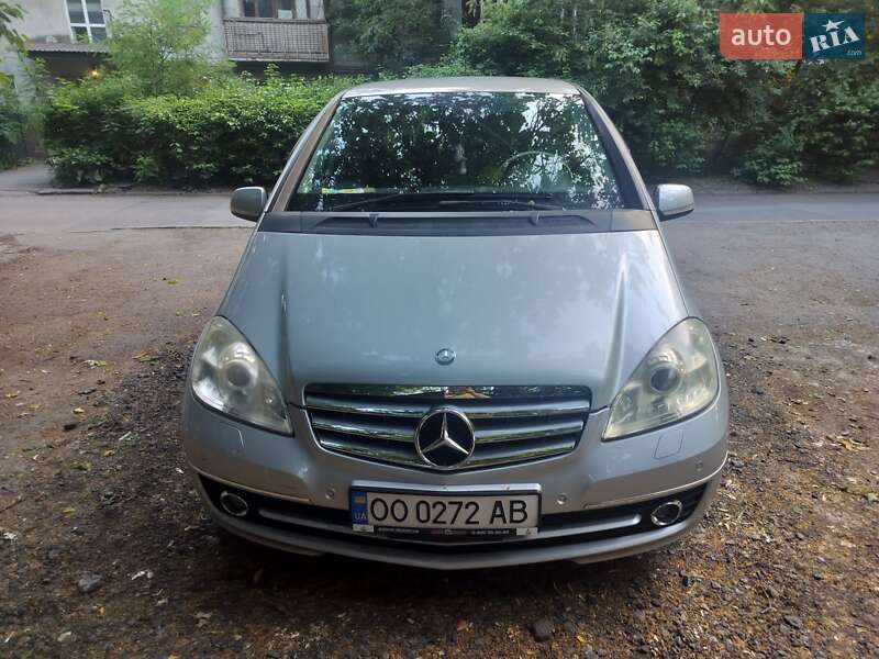 Mercedes-benz A-class (2009)