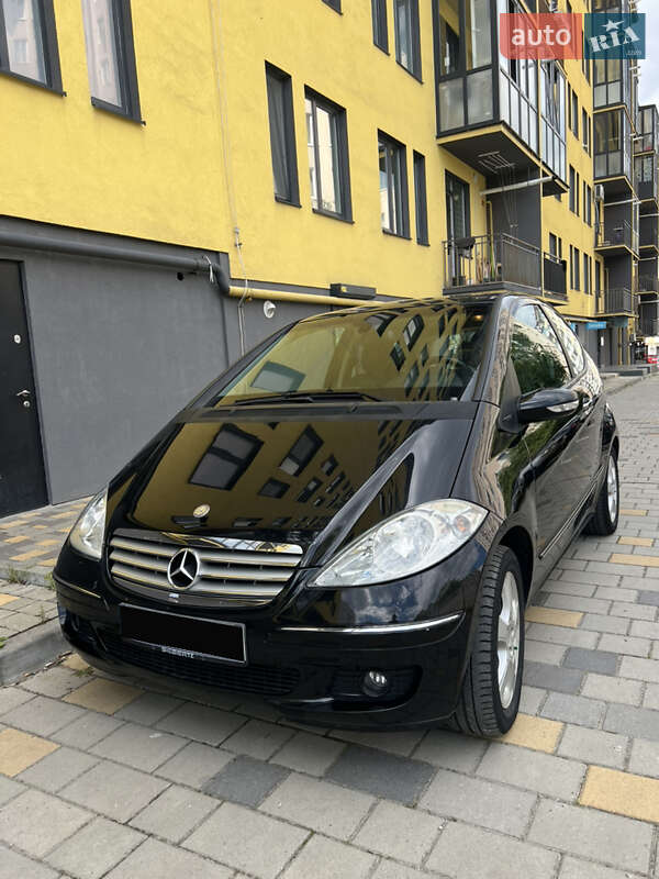 Mercedes-benz A-class (2008)