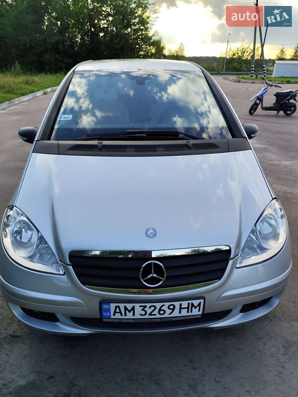 Mercedes-benz A-class (2005)