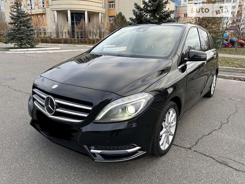 Mercedes-benz B-class (2013)