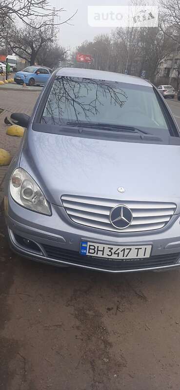 Mercedes-benz B 150 (2006)