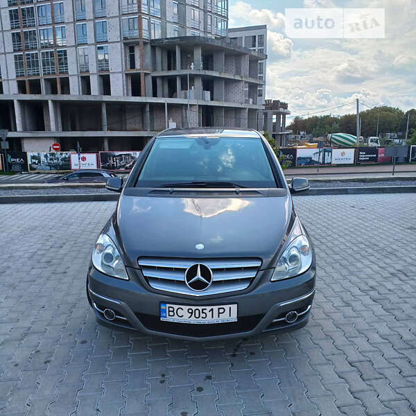 Mercedes-benz B 150 (2009)