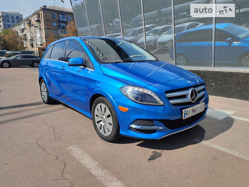 Mercedes-benz B 250 (2014)