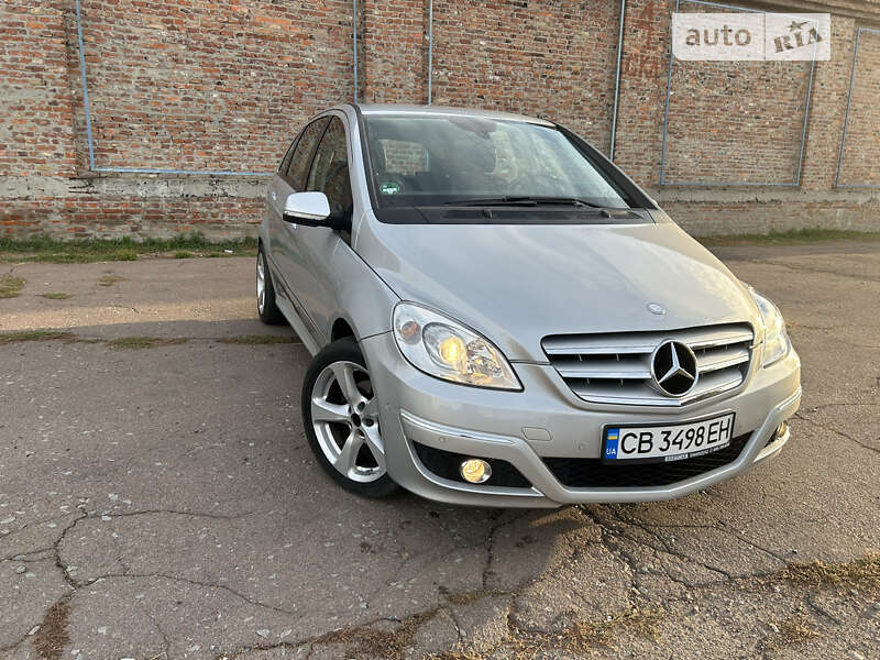 Mercedes-benz B 150 (2009)