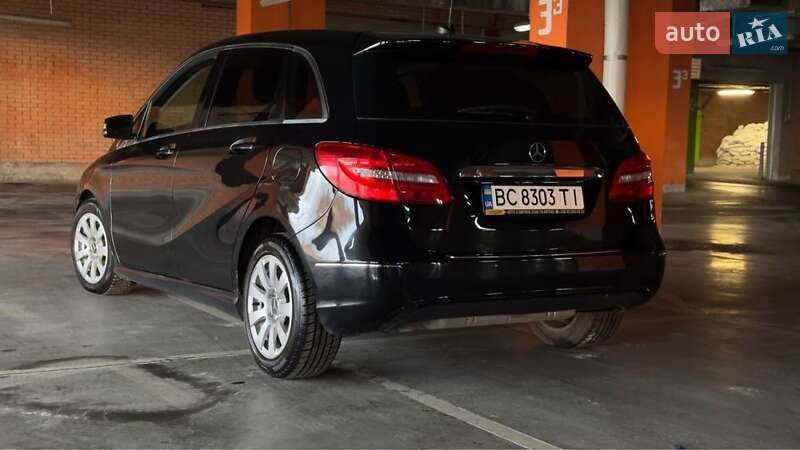 Mercedes-benz B-class (2013)