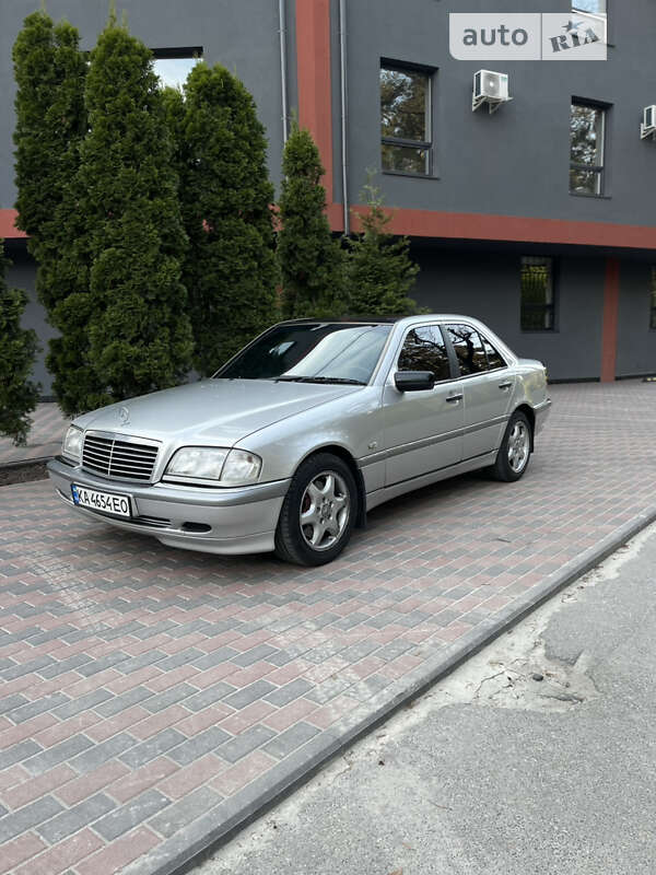 Mercedes-benz 280 (1998)