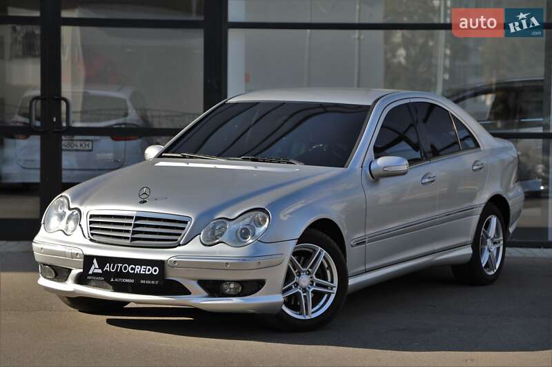 Mercedes-benz C 200 k (2005)