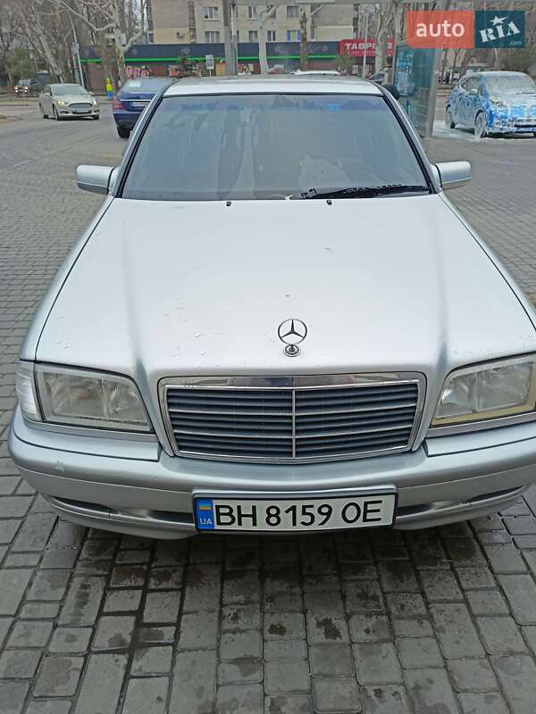 Mercedes-benz C-class (1999)