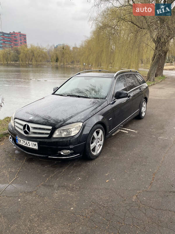 Mercedes-benz C-class (2008)