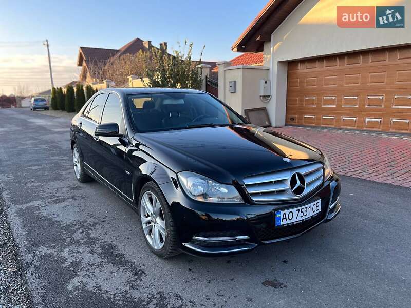 Mercedes-benz C-class (2011)