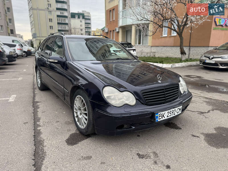 Mercedes-benz C-class (2001)