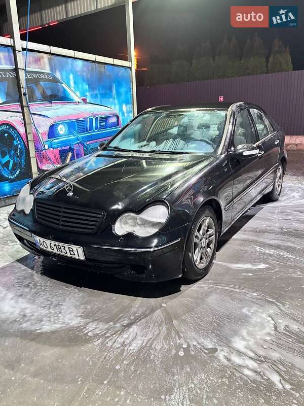 Mercedes-benz C-class (2001)