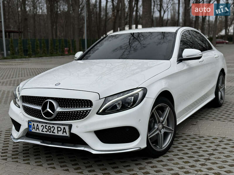 Mercedes-benz C-class (2015)