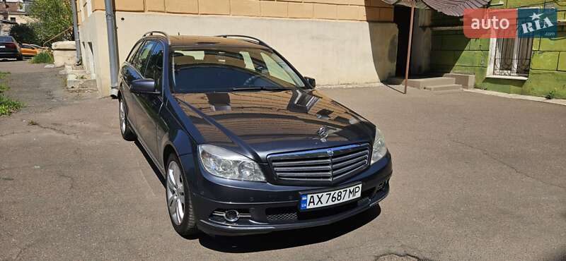 Mercedes-benz C-class (2010)