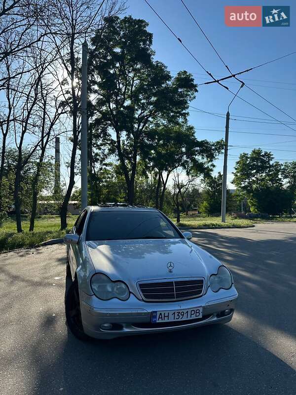 Mercedes-benz C-class (2001)