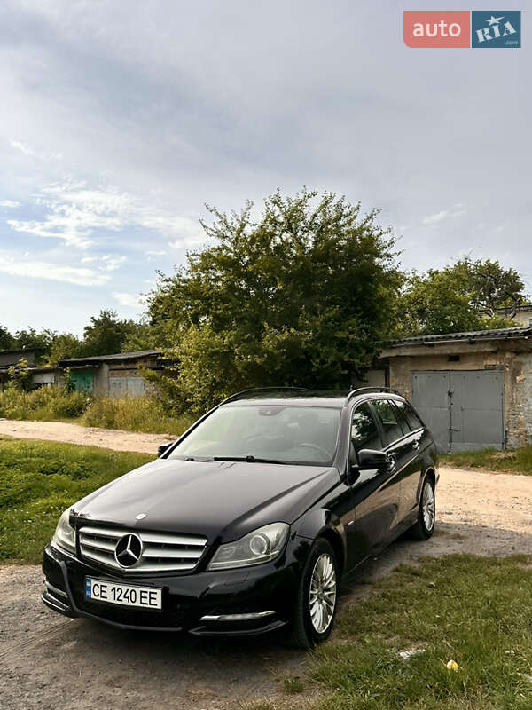 Mercedes-benz C-class (2011)