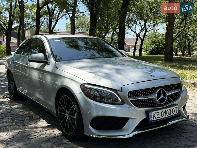 Mercedes-benz C-class (2018)