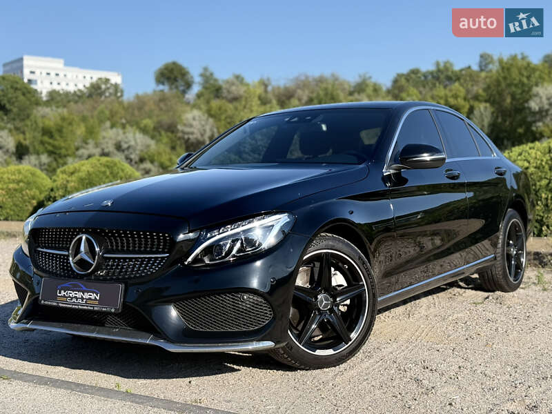 Mercedes-benz C-class (2017)