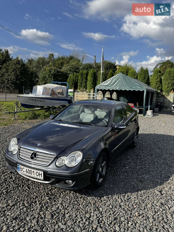 Mercedes-benz C-class (2004)