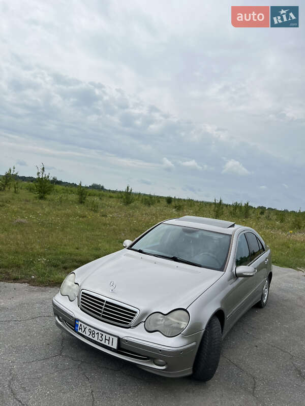 Mercedes-benz C-class (2002)