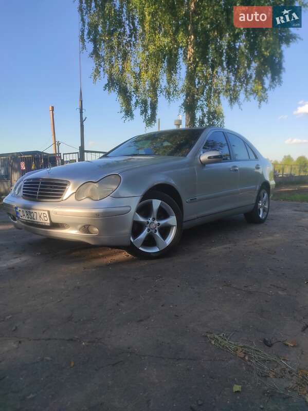 Mercedes-benz C-class (2000)