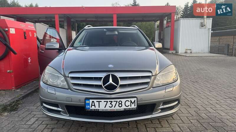 Mercedes-benz C-class (2010)
