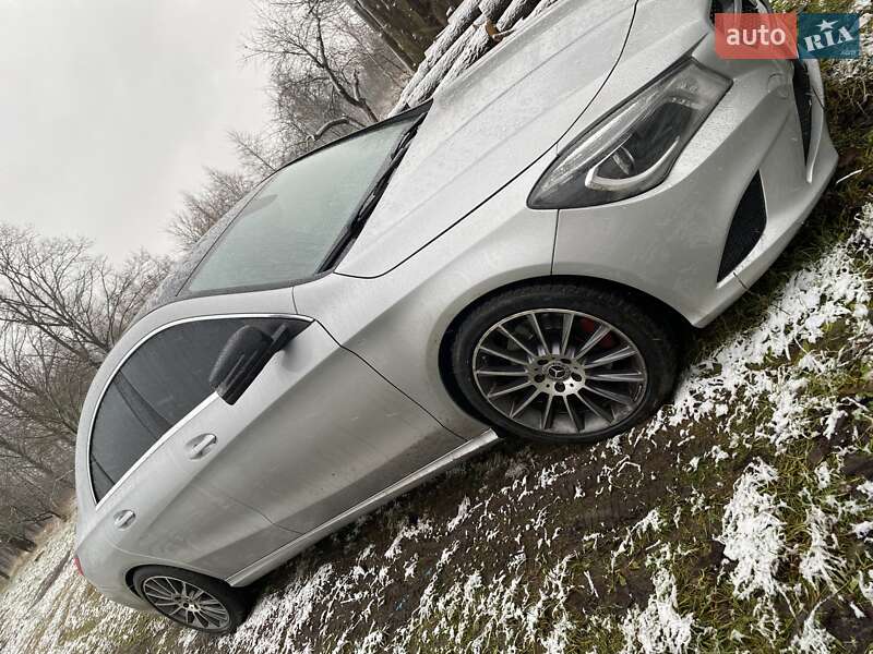 Mercedes-benz Cla 250 (2013)