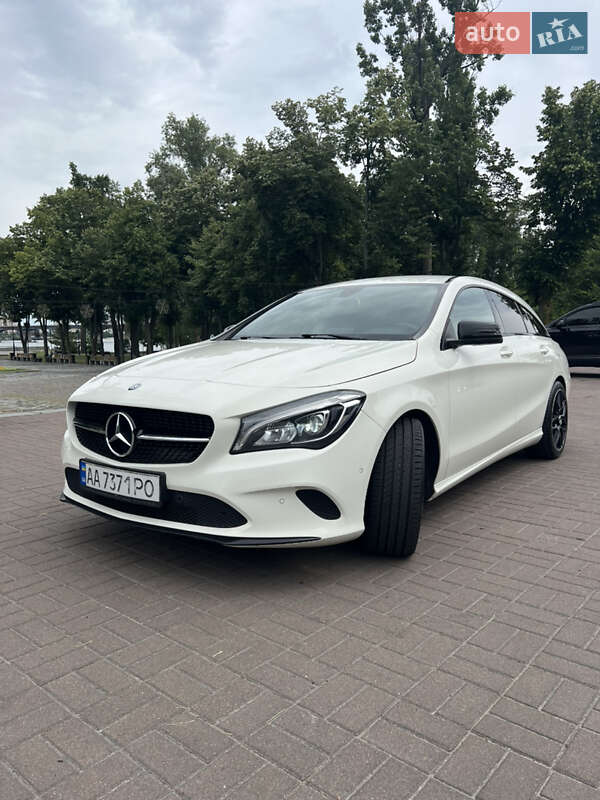 Mercedes-benz Cla-class (2017)