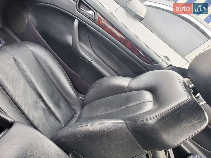 Mercedes-benz Clk-class (1999)