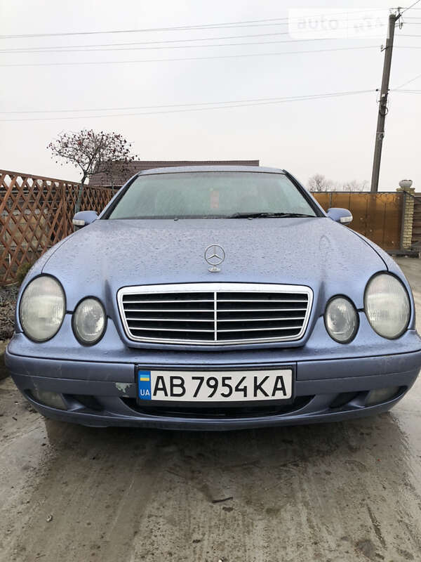 Mercedes-benz Clk 320 (2001)