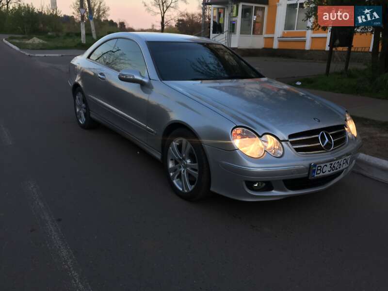 Mercedes-benz Clk-class (2004)