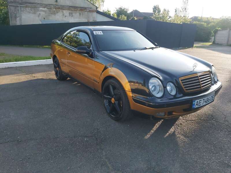 Mercedes-benz Clk-class (2001)