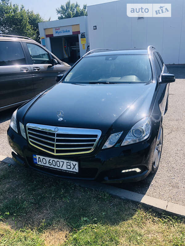 Mercedes-benz E 350 cdi (2010)