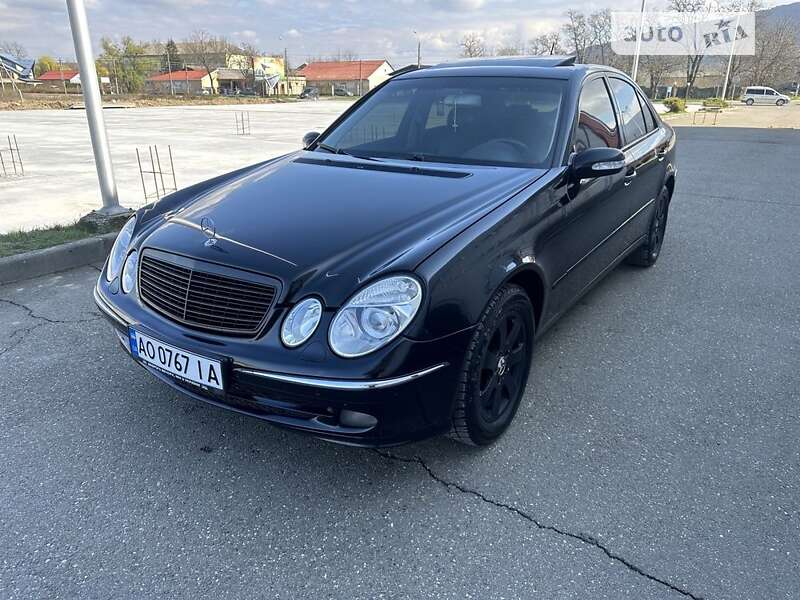Mercedes-benz E 220 (2002)
