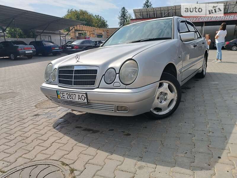 Mercedes-benz 220d (1997)