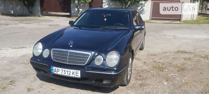 Mercedes-benz E 240 (2001)