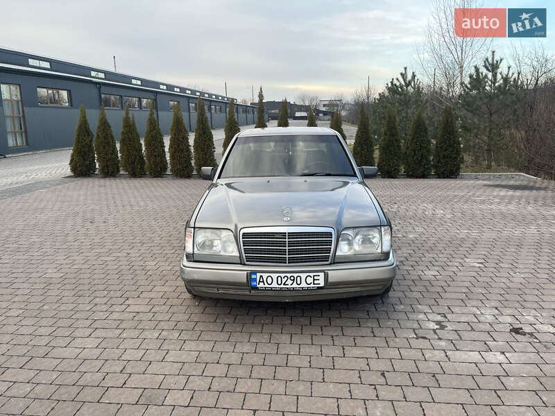 Mercedes-benz E-class (1994)