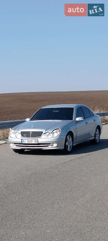 Mercedes-benz E-class (2003)