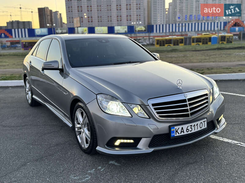 Mercedes-benz E-class (2011)