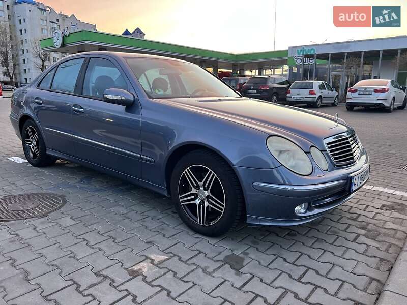 Mercedes-benz E-class (2003)