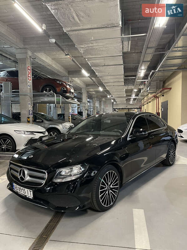 Mercedes-benz E-class (2018)