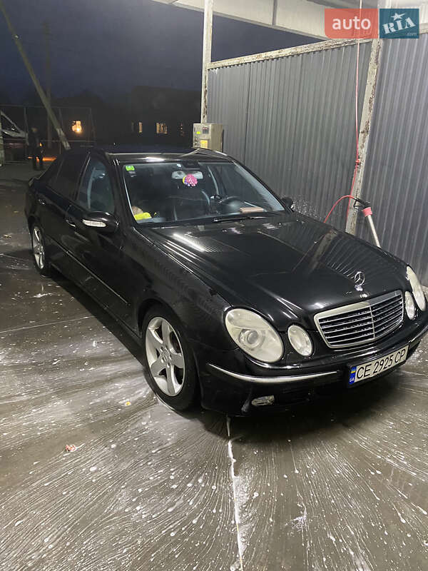 Mercedes-benz E-class (2002)