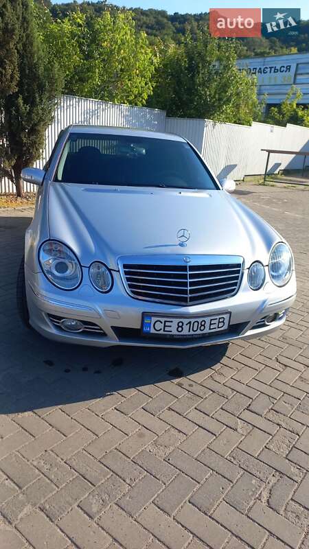 Mercedes-benz E-class (2004)
