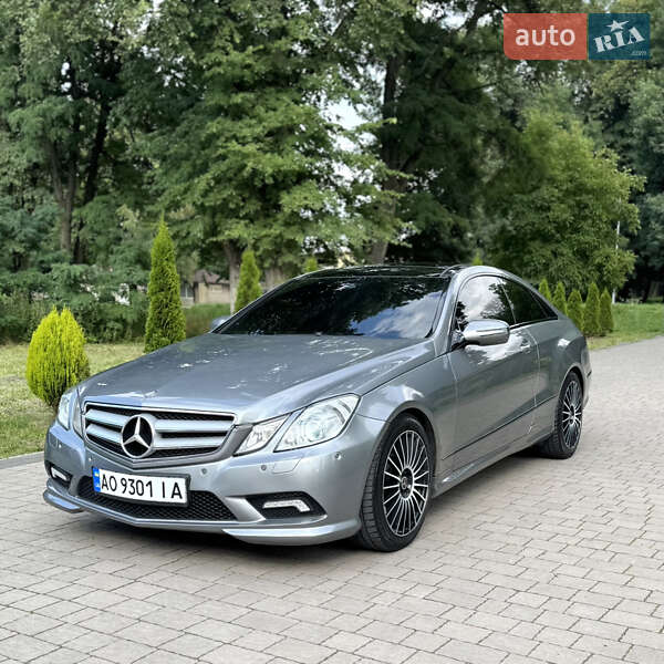 Mercedes-benz E-class (2009)