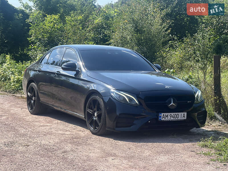 Mercedes-benz E-class (2016)