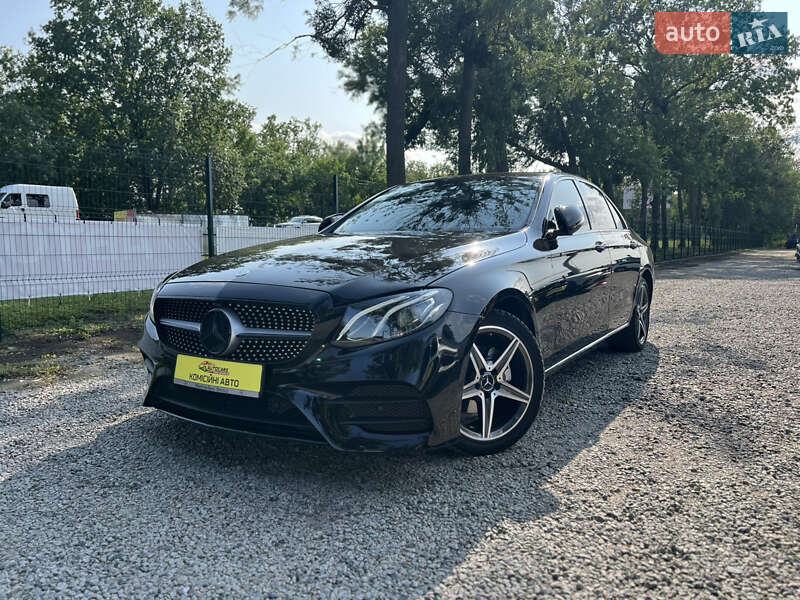 Mercedes-benz E-class (2016)