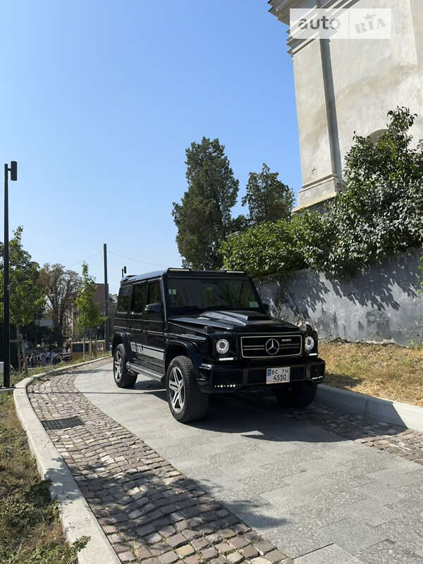 Mercedes-benz G-class (2000)