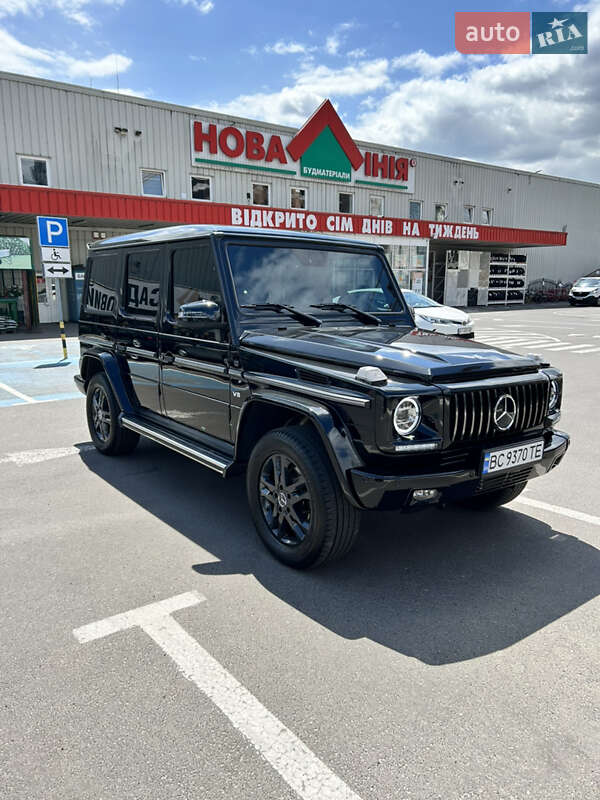 Mercedes-benz G-class (2012)