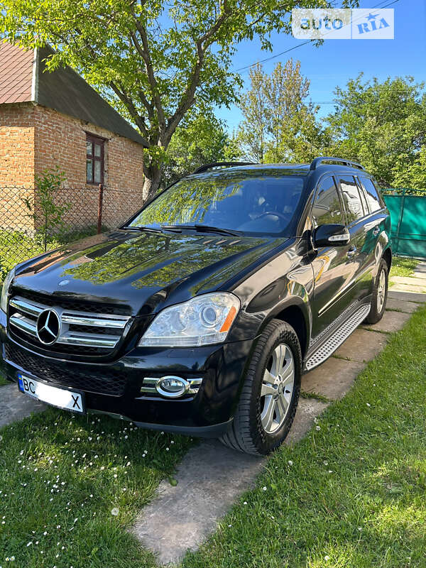 Mercedes-benz Gl-class (2008)