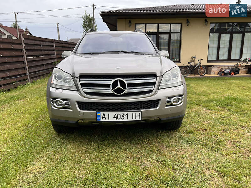 Mercedes-benz Gl-class (2007)